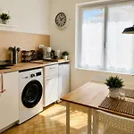 Apartment Appartement Calme Et Spacieux - Garage Velo